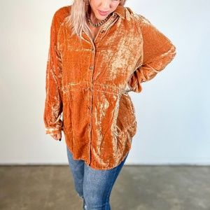 WISH LIST CRUSHED VELVET SHIRT/SHACKET - M/L